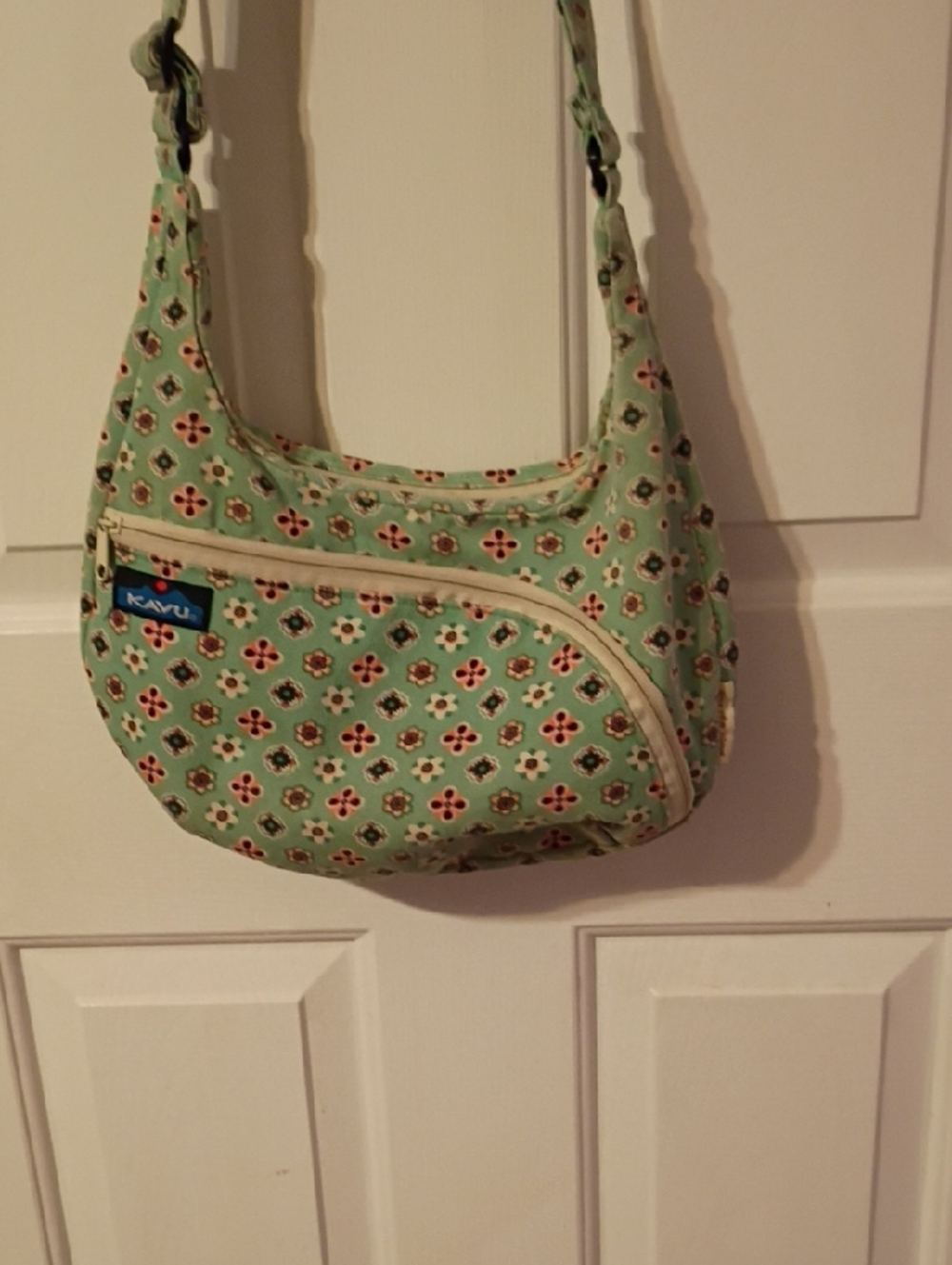 Kavu Mint Green Floral Shoulder Bag